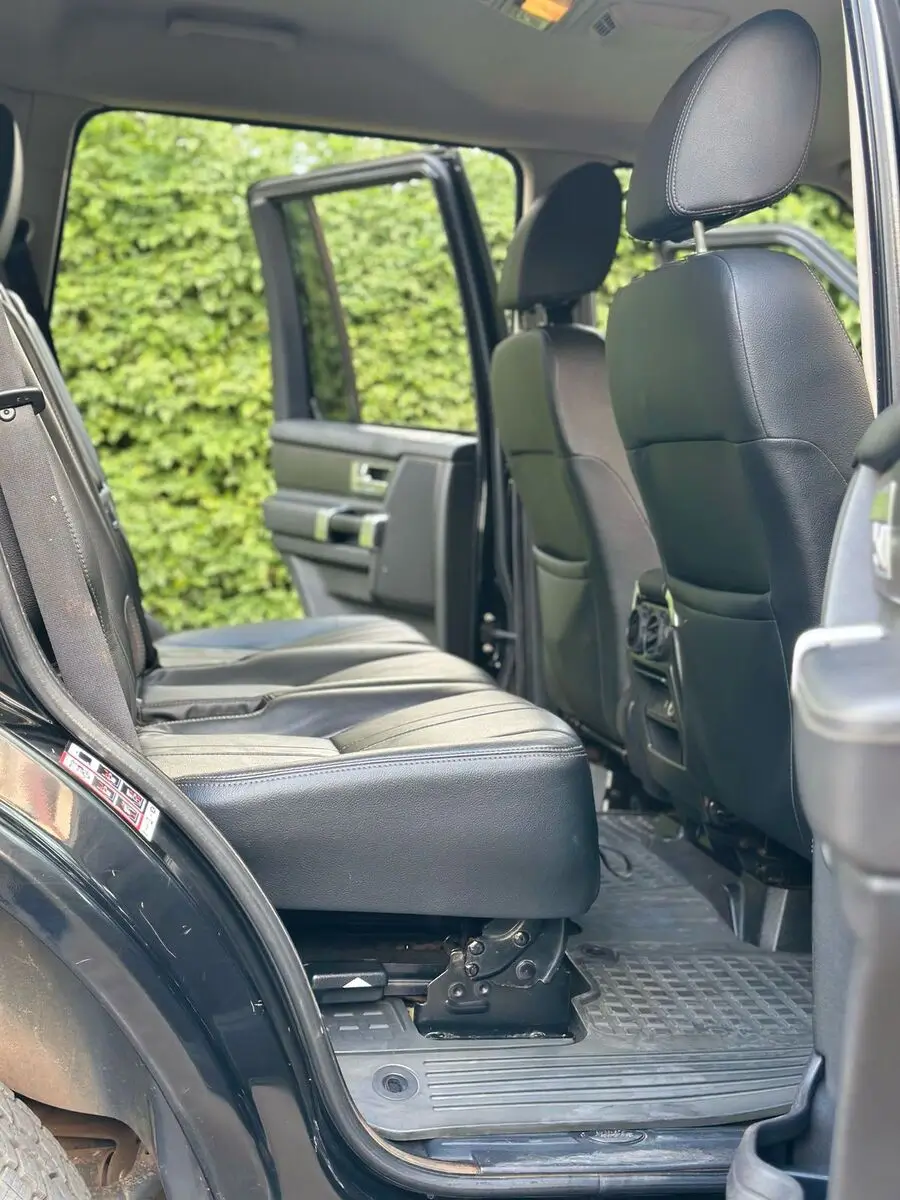 2011 Land Rover Discovery 4 HSE Mint Condition