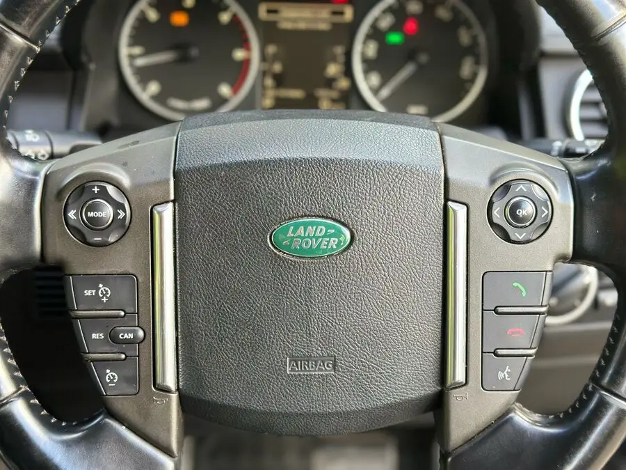 2011 Land Rover Discovery 4 HSE Mint Condition