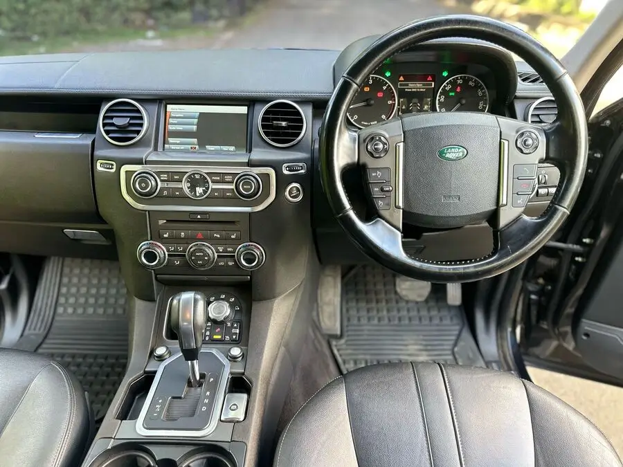 2011 Land Rover Discovery 4 HSE Mint Condition