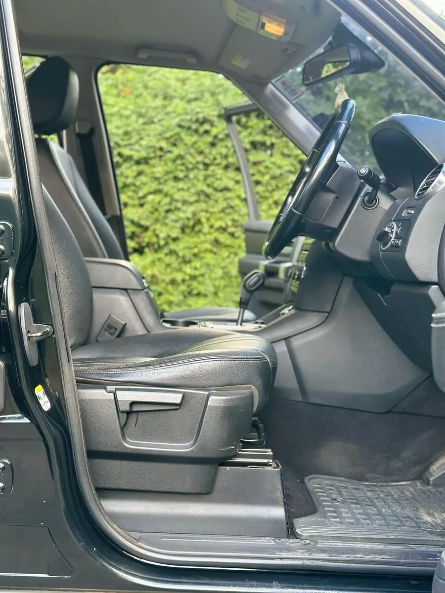 2011 Land Rover Discovery 4 HSE Mint Condition