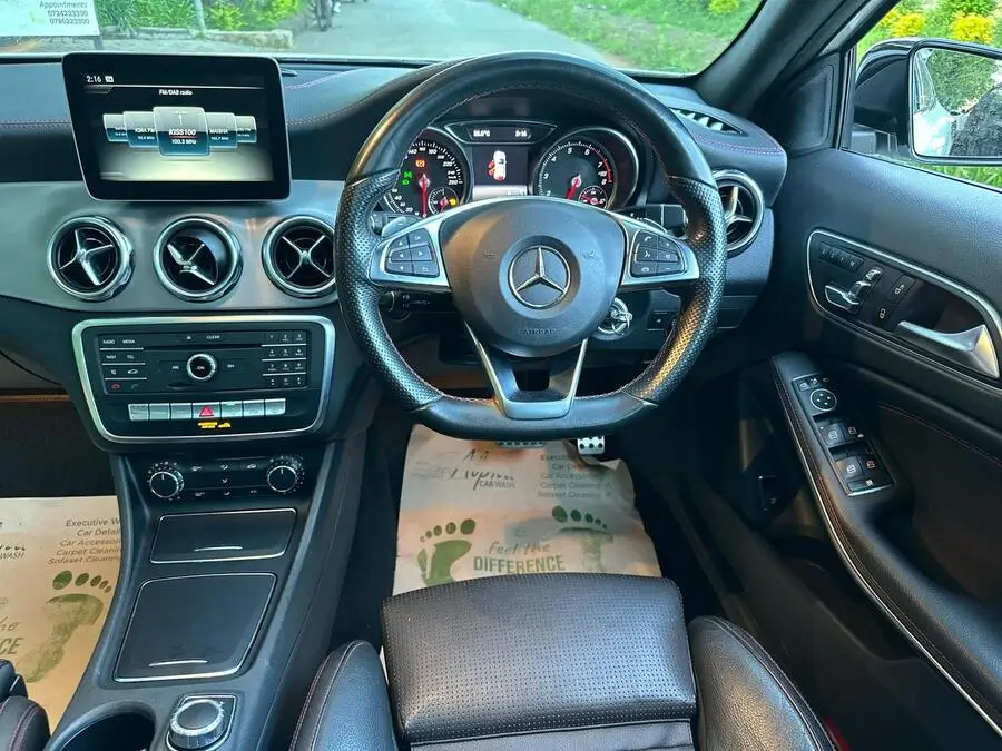 2017 Mercedes Benz GLA 180 AMG Sunroof