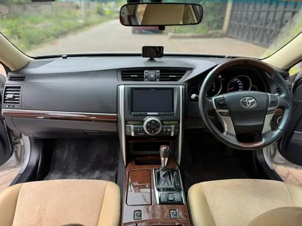 2017 Toyota Mark X 250G Fully Loaded