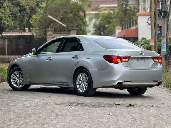 2017 Toyota Mark X 250G Fully Loaded