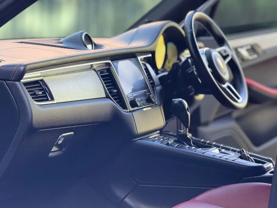 2018 Porsche Macan GTS Fully loaded