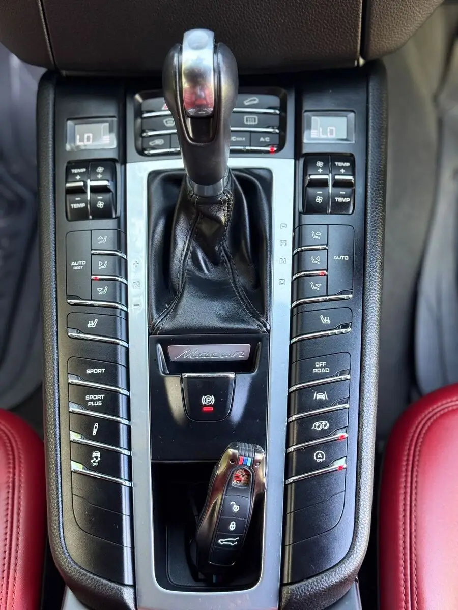 2018 Porsche Macan GTS Fully loaded