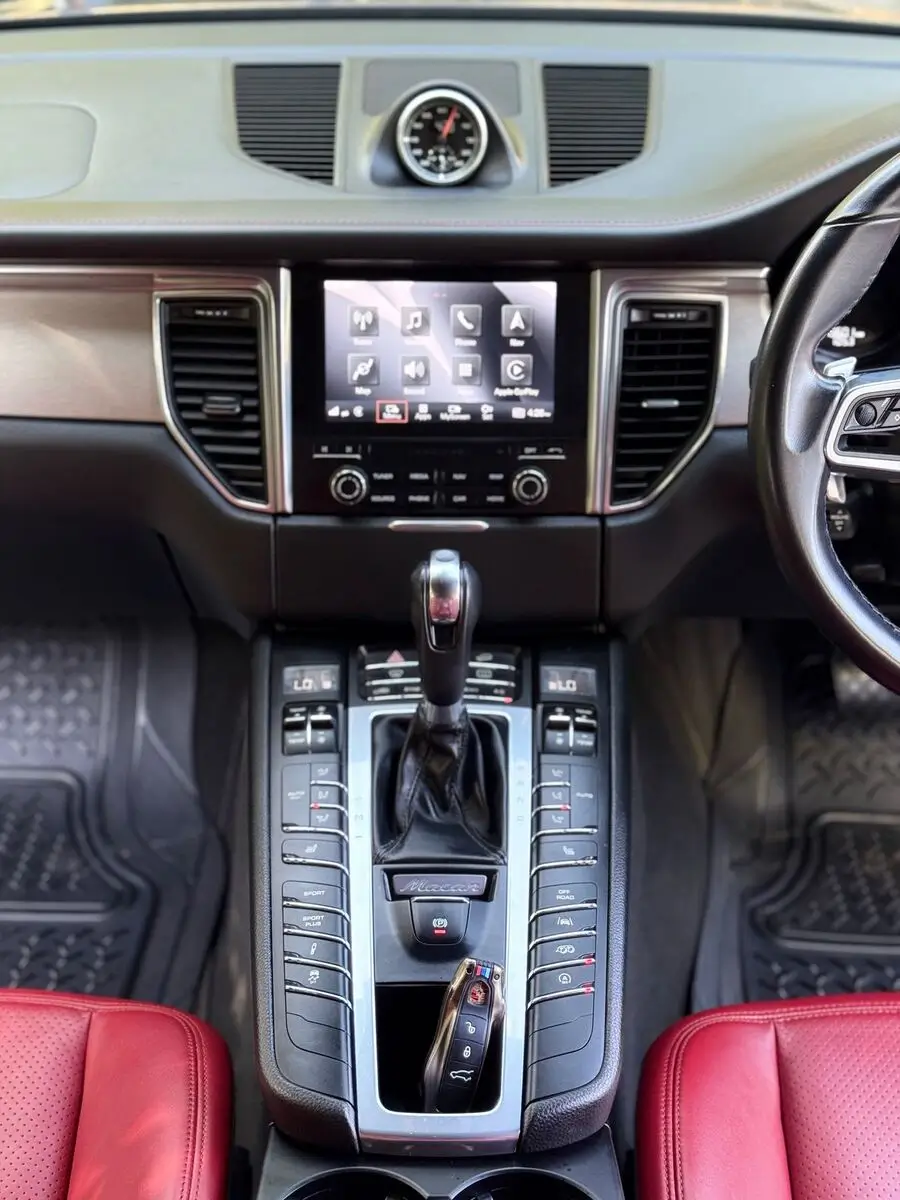 2018 Porsche Macan GTS Fully loaded