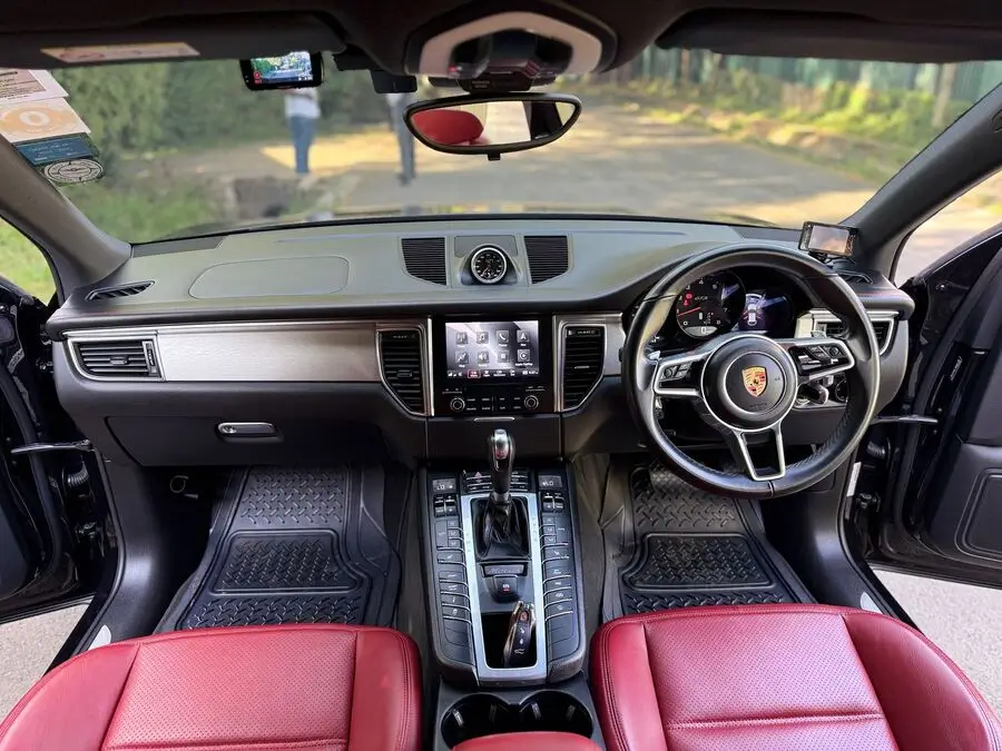 2018 Porsche Macan GTS Fully loaded