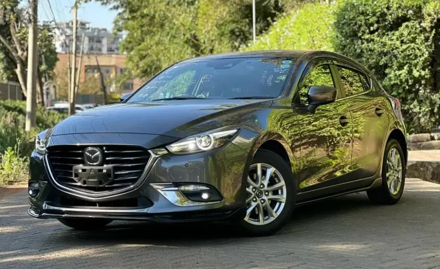 2019 Mazda Axela