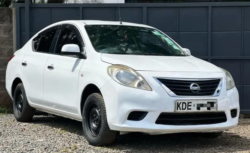 2015 Nissan Latio
