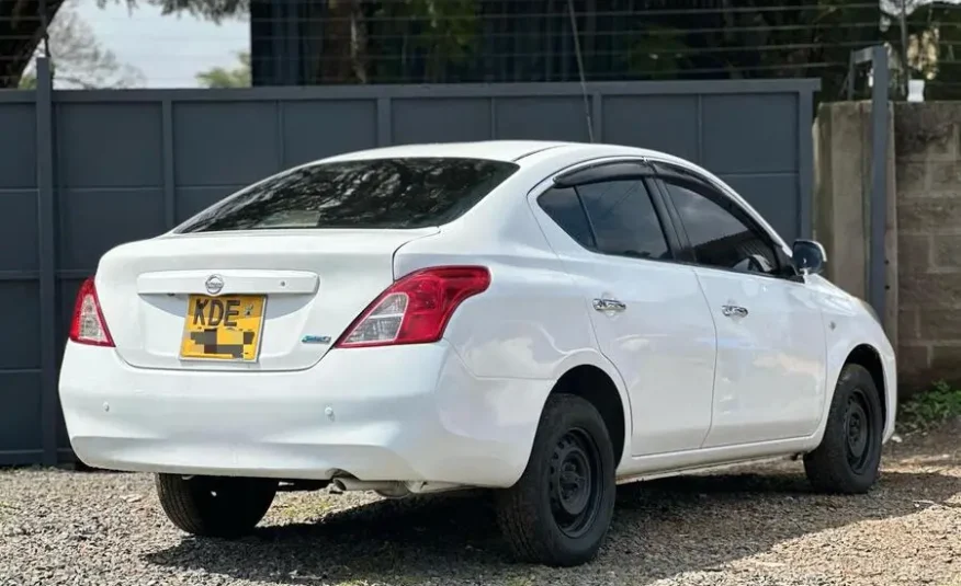 2015 Nissan Latio
