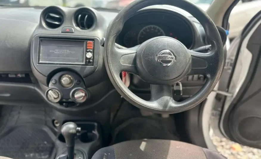 2015 Nissan Latio