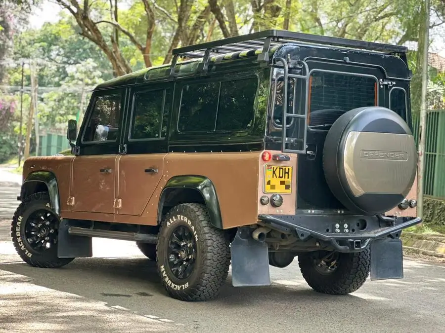 2009 Landrover Defender Mint Condition
