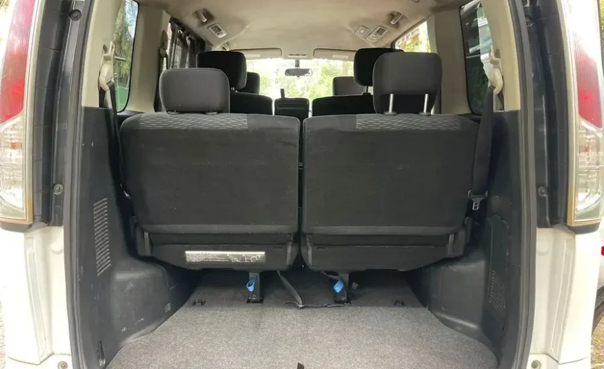 2010 Nissan Serena Mint Condition