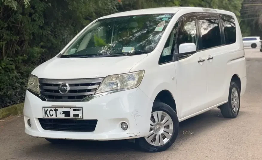 2010 Nissan Serena Mint Condition