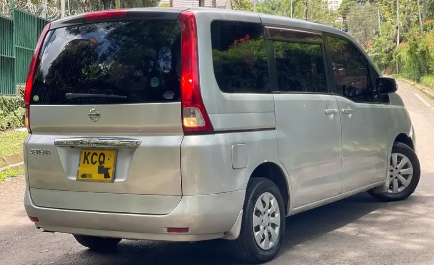 2010 Nissan Serena Mint Condition