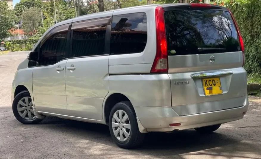 2010 Nissan Serena Mint Condition