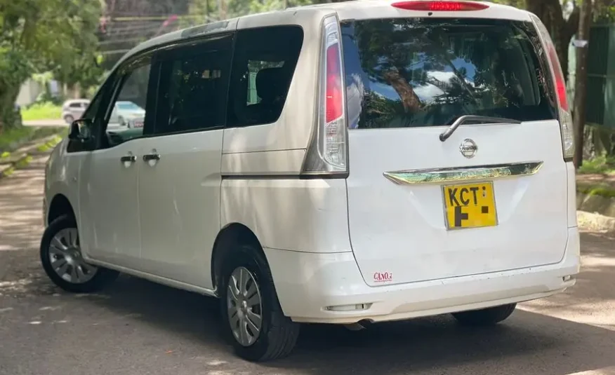 2010 Nissan Serena Mint Condition