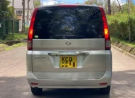 2010 Nissan Serena Mint Condition