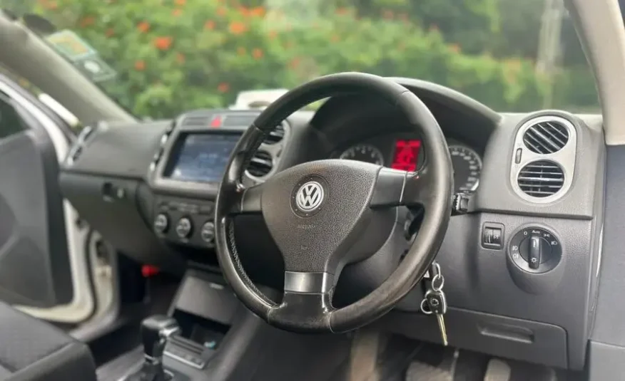 2010 Volkswagen Tiguan Mint Condition