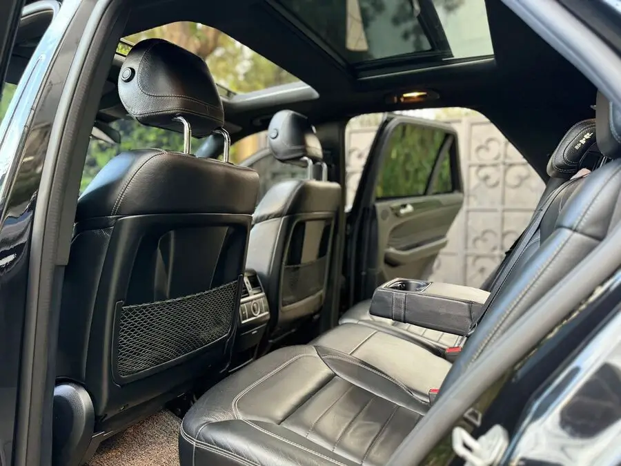 2015 Mercedes Benz ML350 4matic Sunroof
