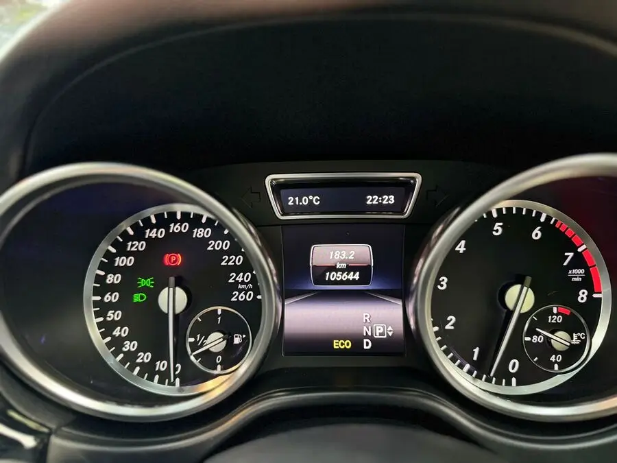 2015 Mercedes Benz ML350 4matic Sunroof