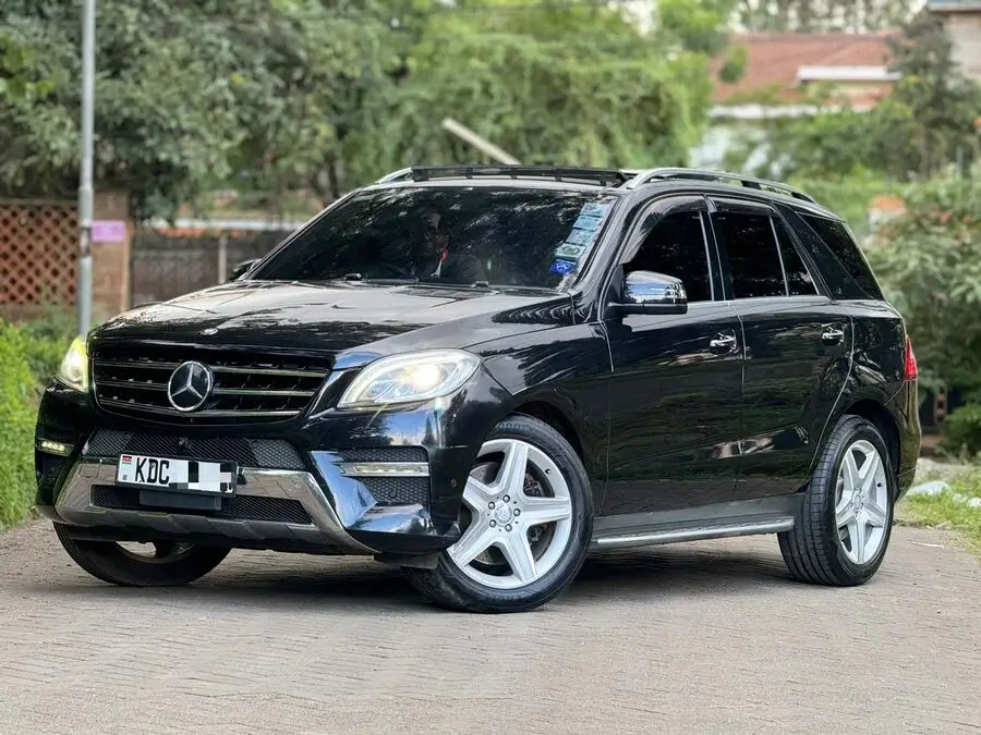 2015 Mercedes Benz ML350 4matic Sunroof