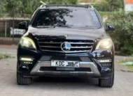 2015 Mercedes Benz ML350 4matic Sunroof