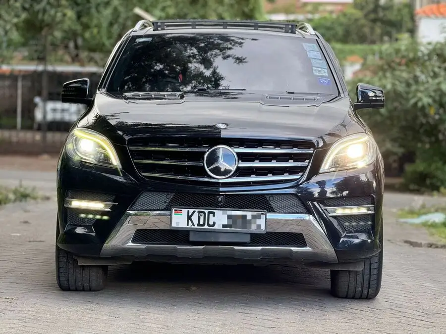 2015 Mercedes Benz ML350 4matic Sunroof