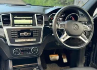 2015 Mercedes Benz ML350 4matic Sunroof