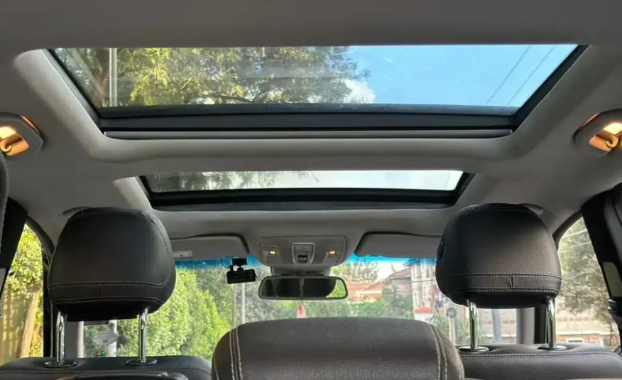 2015 Mercedes Benz ML350 Sunroof