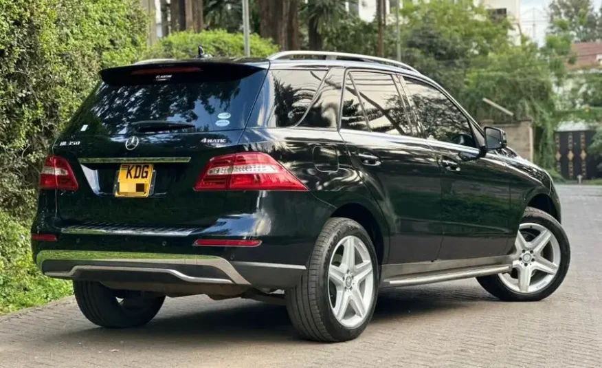 2015 Mercedes Benz ML350 Sunroof