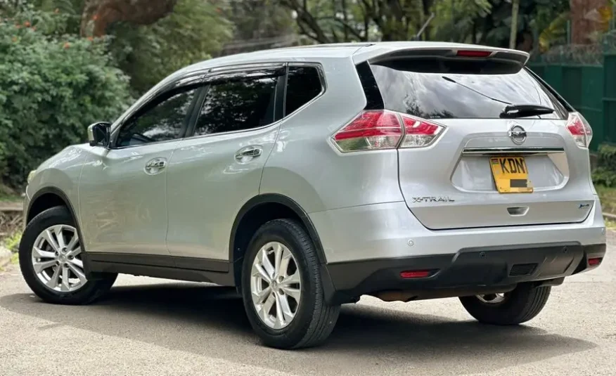 2016 Nissan X-Trail Hybrid Mint Condition