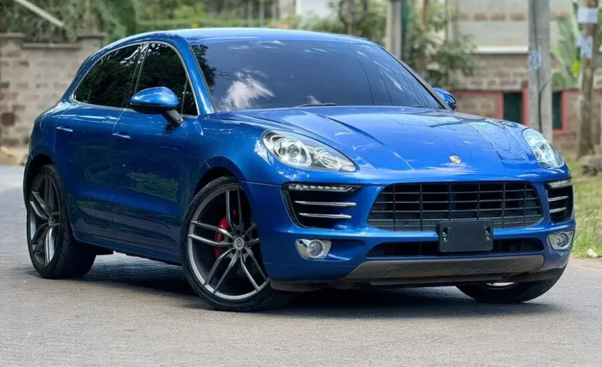 2016 Porsche Macan S