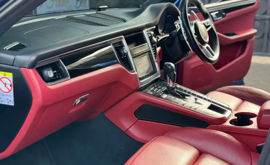 2016 Porsche Macan S