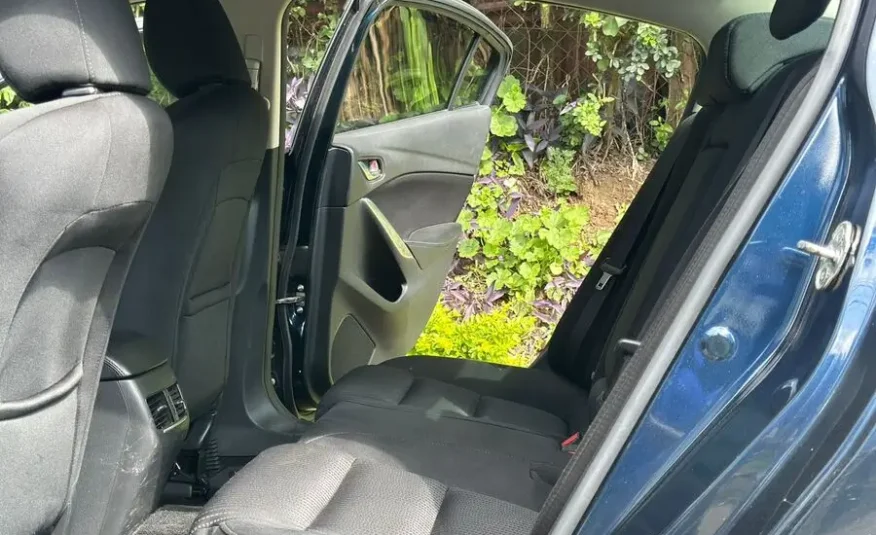 2017 Mazda Atenza