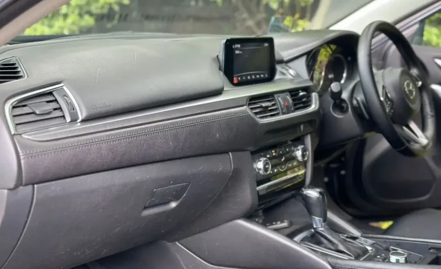 2017 Mazda Atenza