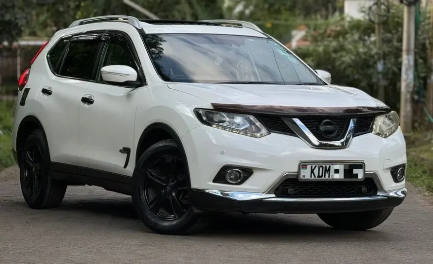 2017 Nissan Xtrail Hybrid SunrooF