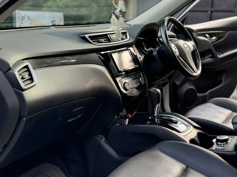 2017 Nissan Xtrail Hybrid SunrooF