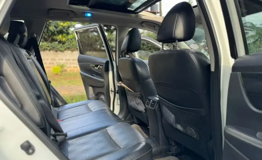 2017 Nissan Xtrail Hybrid SunrooF