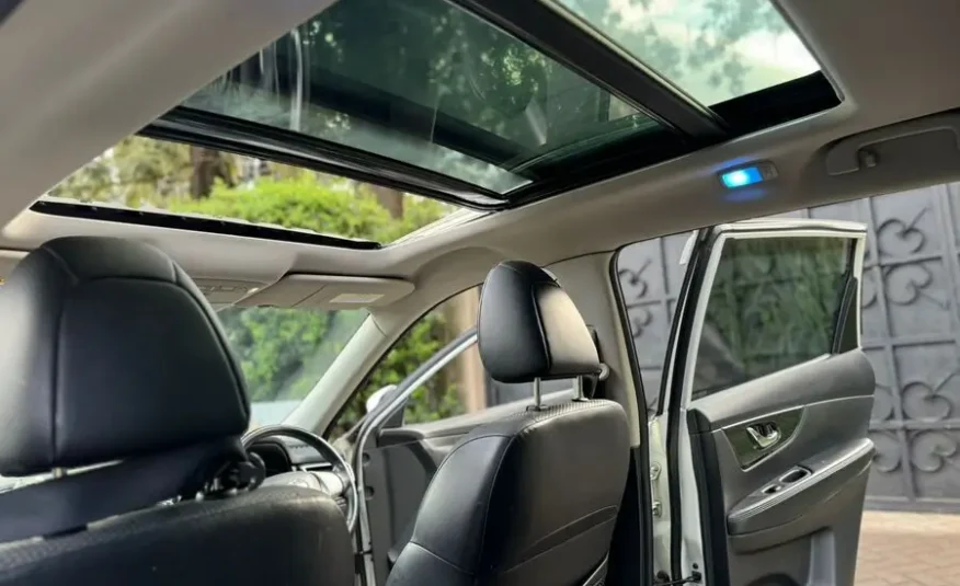 2017 Nissan Xtrail Hybrid SunrooF