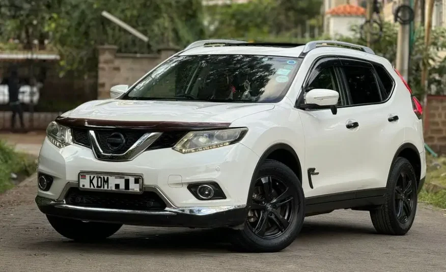 2017 Nissan Xtrail Hybrid SunrooF