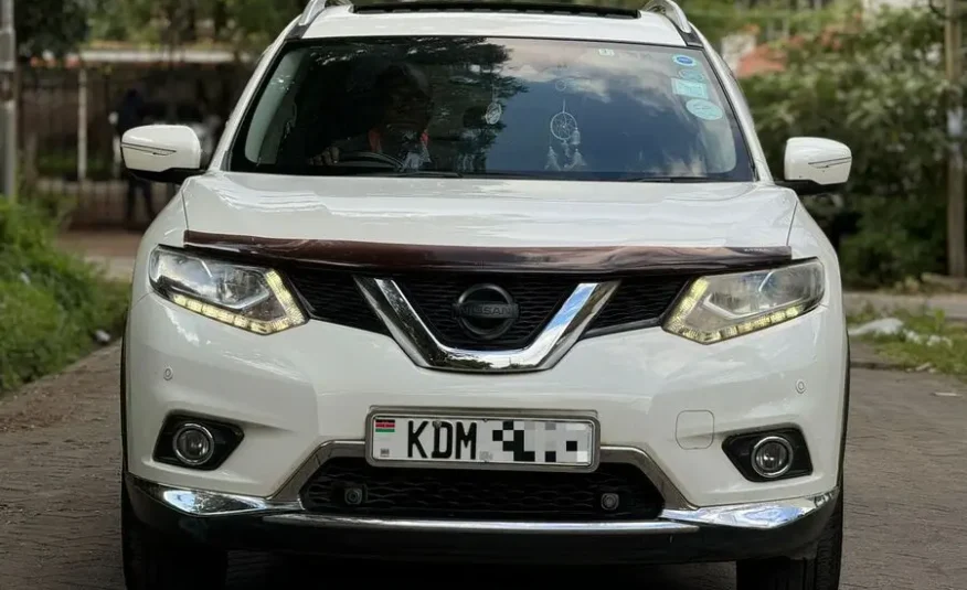 2017 Nissan Xtrail Hybrid SunrooF