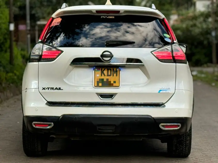 2017 Nissan Xtrail Hybrid SunrooF