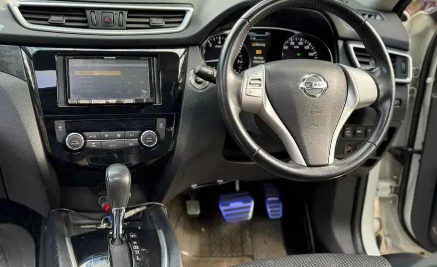 2017 Nissan Xtrail Hybrid SunrooF