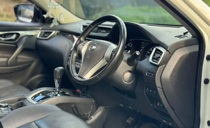 2017 Nissan Xtrail Hybrid SunrooF