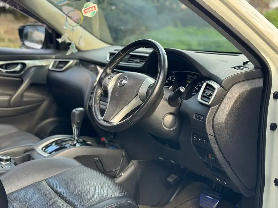 2017 Nissan Xtrail Hybrid SunrooF