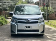 2017 Toyota Voxy