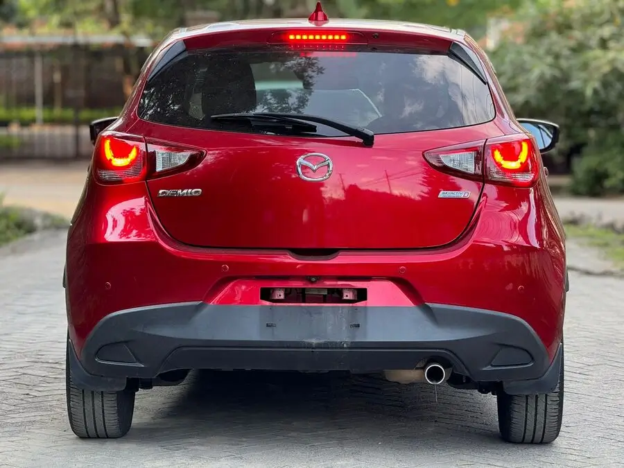 2018 Mazda Demio XDL