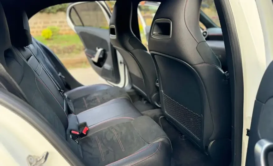 2018 Mercedes Benz A180