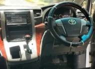 2012 Toyota Alphard